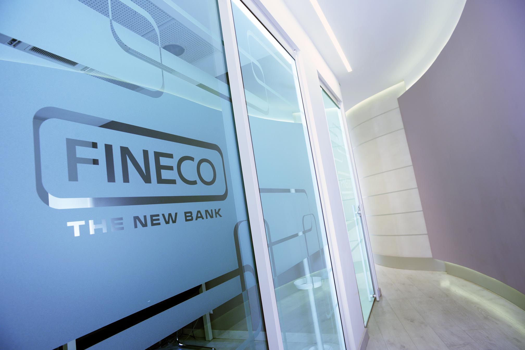 finecobank-standard-ethics-alza-il-rating-esg-a-eee-finanza