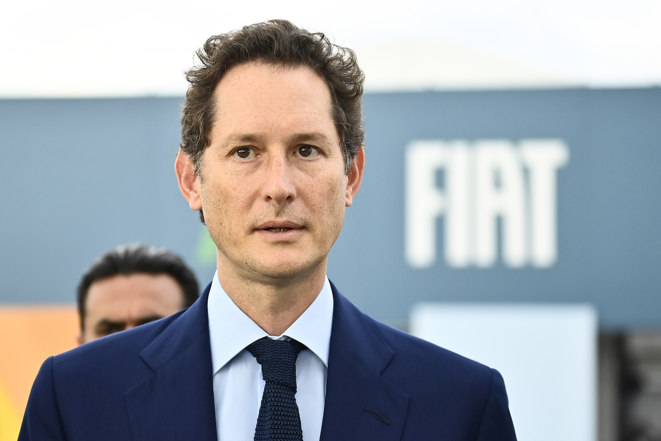 John Elkann Si Dimette Dalla Giovanni Agnelli